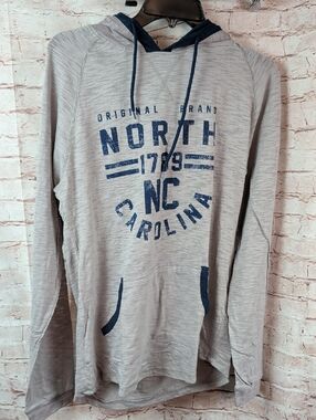 North Carolina Graphic Hoodie Salt Creek Medium Nwt